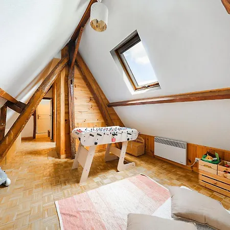 Amazing In Haudricourt Aubois *