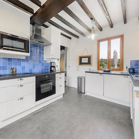 Holiday home Amazing In Haudricourt Aubois *